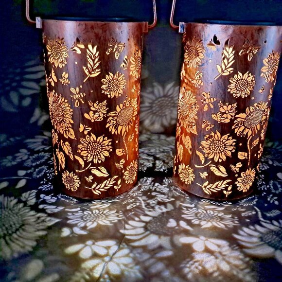 Sunflower Solar Lanterns-Set of 2- Hanging Light-LED-Outdoor Garden Lamp - Decor - Picture 3 of 9